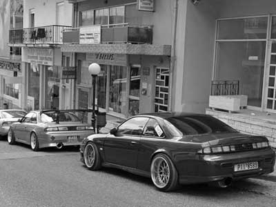 Οι Λαρισαίοι με τα εντυπωσιακά αυτοκίνητα…